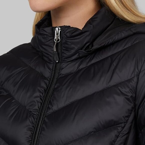 Women's 3/4 Ultra-Light Down Packable Hooded Slim Fit Coat - Picture 5 of 7